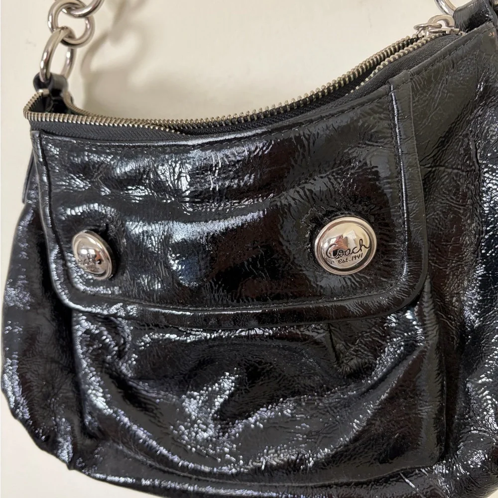 Vintage Y2K Coach mini Hobo Bag Soho Hobo Crescent Satchel Black Patent Leather - Picture 2 of 7